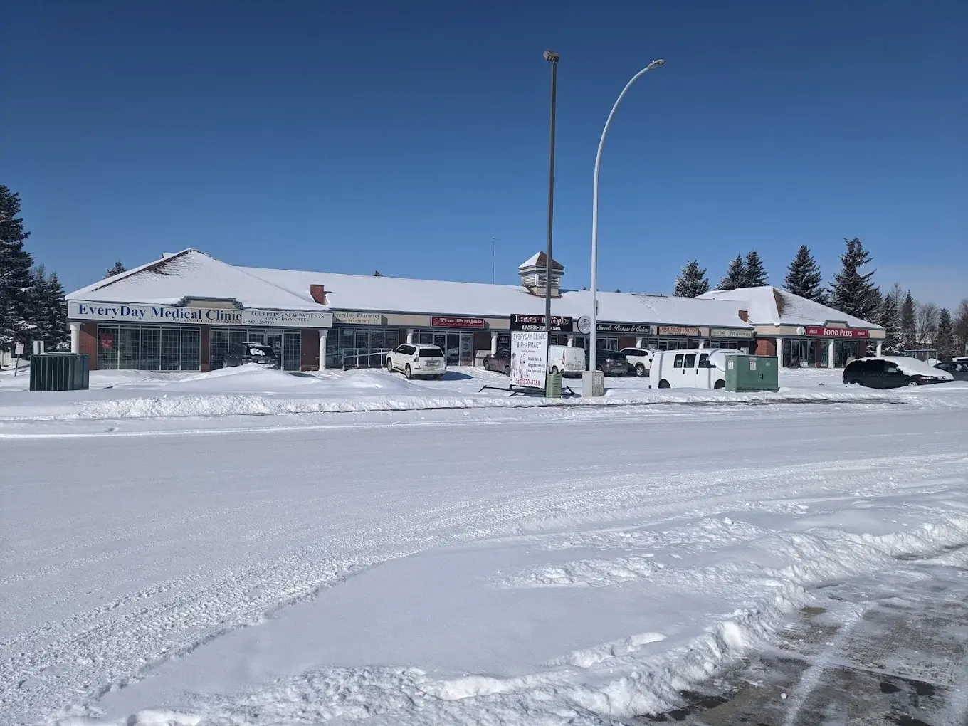 Premier Indian bakery in Edmonton, AB - Dillon'z Sweet & Bakery