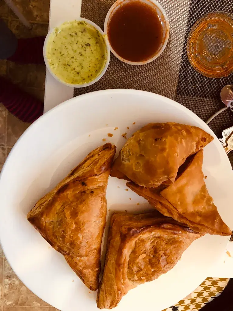 Premier Indian bakery in Edmonton, AB - Dillon'z Sweet & Bakery