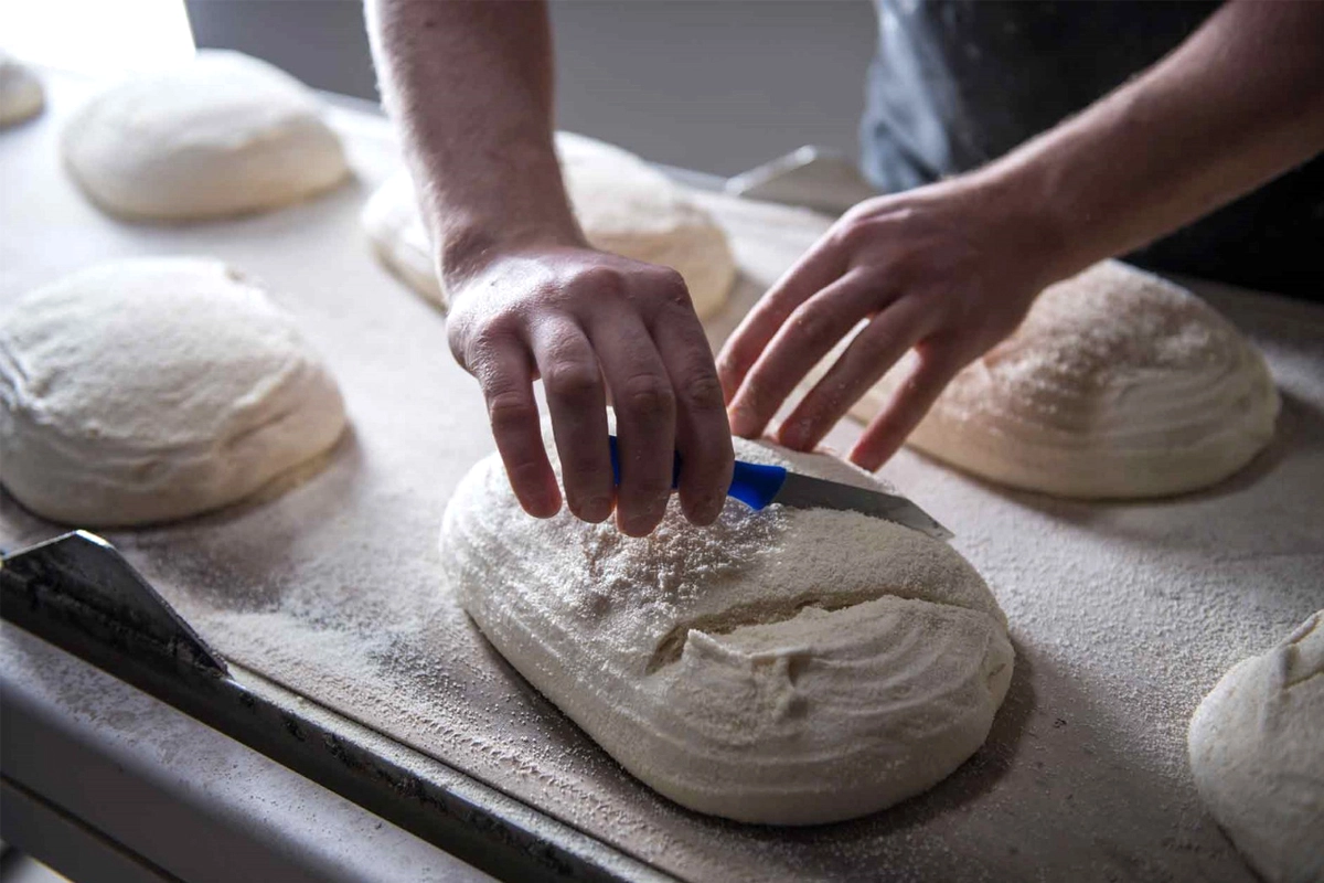 Fresh cakes and celebration desserts at Dillon'z Sweet & Bakery